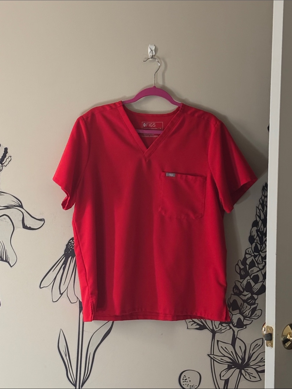 Figs Pop Red scrub top xl